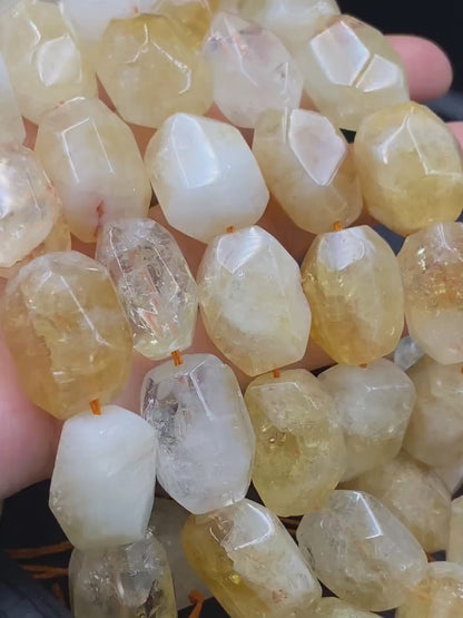Natürliche Citrin Nuggets Perlen, gelbe Kristall Edelstein Strang für Schmuckherstellung, Boho DIY Bastelperlen, facettierte Heilsteine