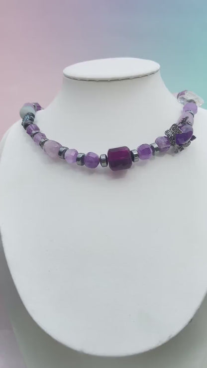 Dicke Amethyst-Halskette mit handgefertigtem Design im spirituellen Boho-Stil｜Geschenk für Meditationsräume