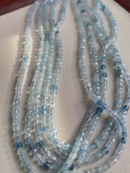 Facettierte Aquamarin Rondelle Perlen für DIY Schmuckherstellung, Hellblaue Edelstein Spacer Perlenstränge im Boho Stil handgefertigt