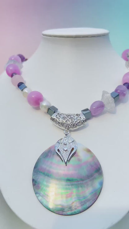 Rohtextur, unregelmäßige bunte große Perlen | Boho minimalistischer Stil | Freier, künstlerischer Schmuck | Handgefertigte Designkette